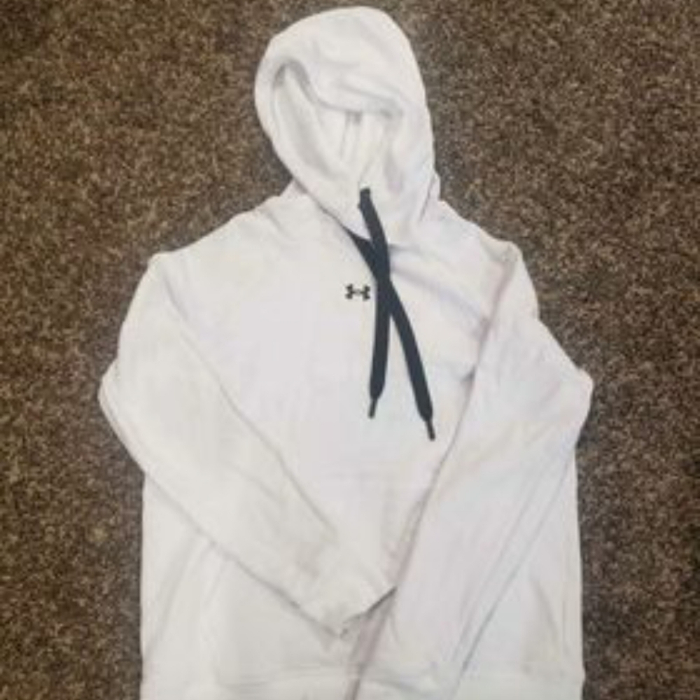 Under Armour Hoodies and shirts - Picture 4 of 4